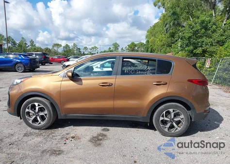 2020 Kia Sportage Lx z USA, uszkodzony, nr VIN KNDPM3AC5L7744542